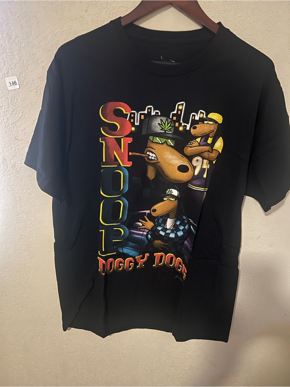 SNOOP DOGGY DOG LARGE MENS/UNISEX JOE COOL GRAPHIC TEE BLACK MULTI-COLOR NWOT